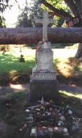 chief Seattle Grave.jpg