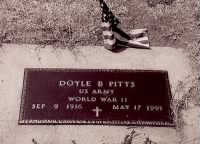 Doyle B. Pitts tombstone photo