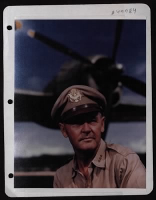 Thumbnail for ␀ > Lt. General Barney Mck Giles.