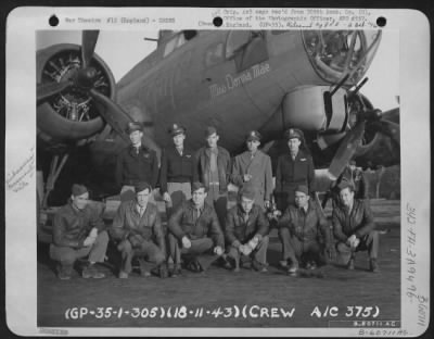 Consolidated > Lt. Cornell And Crew Of The 305Th Bomb Group, Are Shown Beside A B-17 "Flying Fortress" 'Miss Donna Mae'.  18 November 1943.  England.