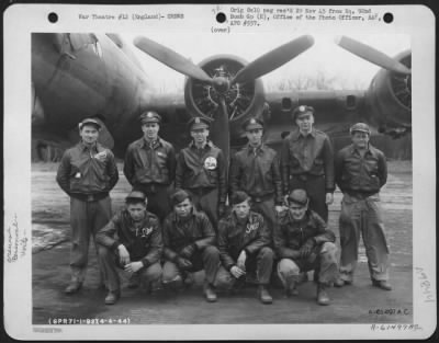 Consolidated > Lt. Preseton And Crew Of The 92Nd Bomb Group Beside A Boeing B-17 Flying Fortress.  England, 4 April 1944.