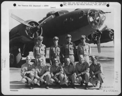 Consolidated > Crew Of The 92Nd Bomb Group Beside A Boeing B-17 Flying Fortress.  England, 9 December 1943.