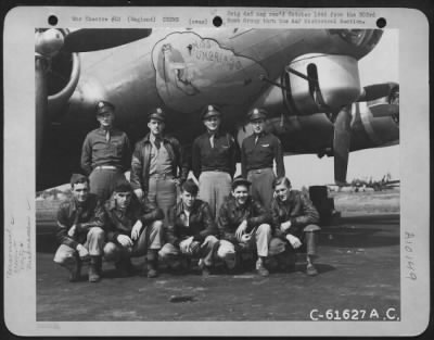 Consolidated > Lt. Paul K. Bennett And Crew Of The 360Th Bomb Squadron, 303Rd Bomb Group Based In England, Pose In Front Of The Boeing B-17 "Flying Fortress" "Miss Umbriago".  26 August 1944.