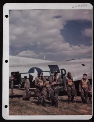 Bomber > Crew Members Of An 8Th Af B-17 Just Returning From A Mission.