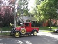 George Underwood's 1929 Ford Truck, a Spiffy-drive-around RED Truck !
