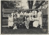 Oliver & McCualsky Families, 1923