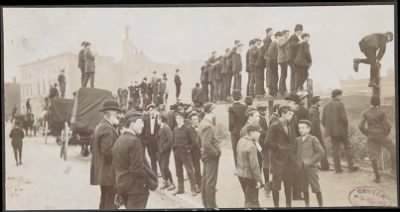 McGreevey Collection > Fans outside the Huntington Avenue Grounds, 1903 World Series