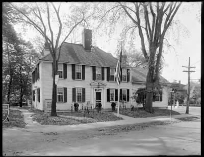 Thumbnail for Leon Abdalian Photographs > Wright Tavern, Monument Square, Concord Mass.