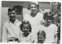049-FH-MMM-056aa -- Mary Morris Miles Children -- 1934.jpg