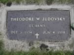 JUDOVSKY, THEODORE GRAVE-MIL- 1934-1998-MN.jpg