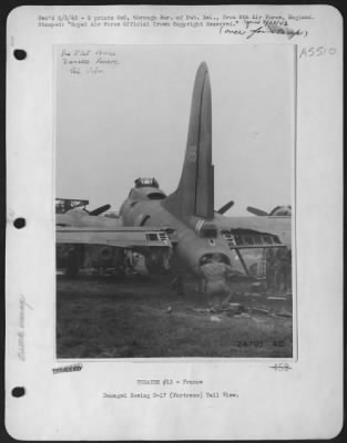 Battle Damage > Damaged Boeing B-17 (ofrtress) Tail View.