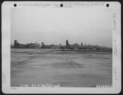 Boeing > Boeing B-17 "Flying Fortress" Lined Up At 8Th Air Force Station 167, England, 12 Jan 1944.