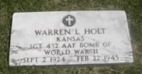 Warren L Holt gravestone.jpg