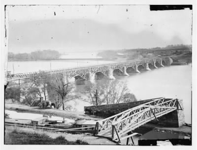 2348 - Washington, D.C. Closer view of Aqueduct Bridge, with Chesapeake and Ohio Canal in foreground