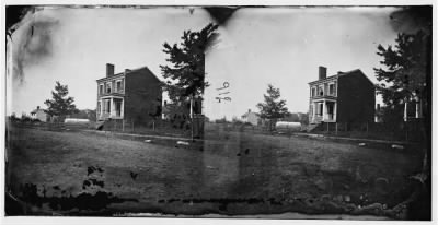 2562 - Fredericksburg, Virginia. Dr. Lawrence's house on Carolina Street, showing the effect of the shelling on the 13th of December 1862