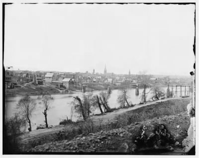 3159 - Fredericksburg, Va. View of town from east bank of the Rappahannock