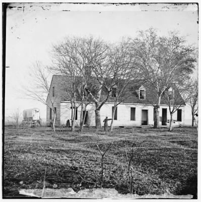 3219 - Dutch Gap, Virginia (vicinity). Deserted farm house near Dutch Gap canal