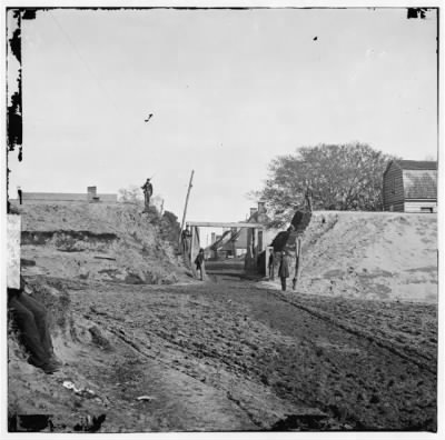 3310 - Yorktown, Virginia. Sally port in the center of the southwestern point of entrenchments