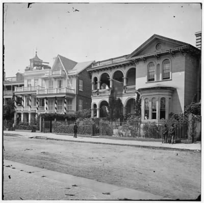 3339 - Charleston, South Carolina. Headquarters of Gen. John P. Hatch, South Battery