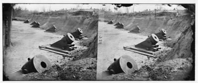 3923 - Yorktown, Virginia (vicinity). Battery No. 4, mounting 13-inch mortars. East north end