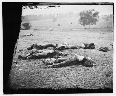 4104 - Gettysburg, Pa. Bodies of Federal soldiers, killed on July 1, near the McPherson woods