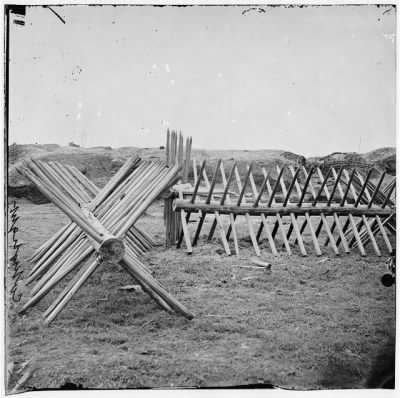 4729 - Petersburg, Va. Sections of chevaux-de-frise before Confederate main works