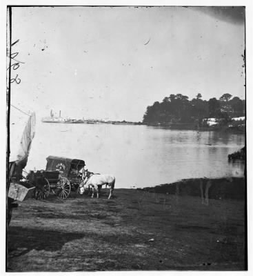 4797 - Belle Plain Landing, Virginia. Distance view of Belle Plain Landing on the James River. (U.S. Mail wagon 2nd Corps in foreground)