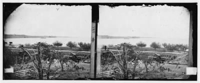 Thumbnail for 5131 - Yorktown, Virginia (vicinity). Federal Battery No. 1 two miles below Yorktown. Parrott guns in peach orchard