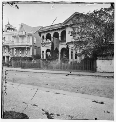 6436 - Charleston, South Carolina. Headquarters of Gen. John P. Hatch, South Battery