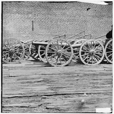 6466 - Richmond, Virginia. Captured guns