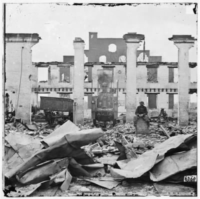 6635 - Richmond, Virginia. Ruins of Richmond & Petersburg Railroad depot. (Destroyed locomotive shown)