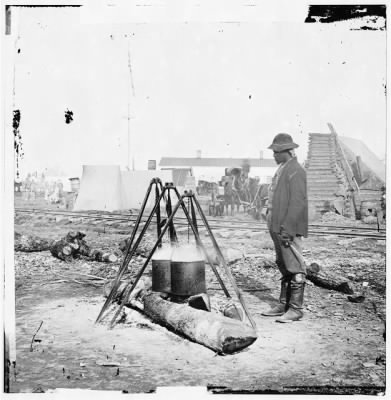 6637 - City Point, Va. African American army cook at work