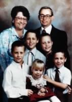 Warren & Stephanie Taylor Family 1988.jpg