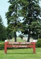 Riverside Cemetery MI