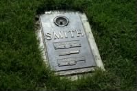 Hilton Smith gravestone