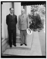 Thumbnail for White House callers. Washington, D.C., June 8. Harry H. Schaffer, Commander-N-Chief of the Jewish war veterans, arriving at the White House today with Brig. Gen. John T. Hines, (right) Director of the U.S. Veterans Bureau.jpg