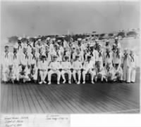 USS Tulagi crew 1944.jpg