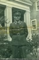 Dad in Army 1940.jpg