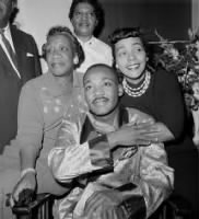MLK with mother and wife.jpg