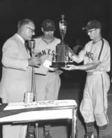 1956-siebert-horning-trophy.jpg
