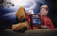 Sterling_Holloway_reading_Peter_and_the_Wolf.jpg