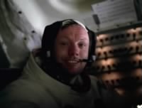 Neil-Armstrong-dies.jpg
