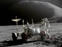 800px-Apollo_15_Lunar_Rover_and_Irwin.jpg