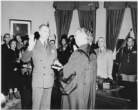 744px-Photograph_of_Dean_Acheson_taking_the_oath_of_office_as_Secretary_of_State_in_the_Oval_Office,_with_Chief_Justice..._-_NARA_-_200076.jpg