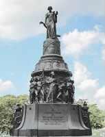 Confederate_Monument_-_S_face_tight_-_Arlington_National_Cemetery_-_2011.jpg