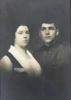 Thumbnail for Les & Irene wedding pic 1917.2.jpg