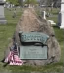 Kenneth W Beverly Cenotaph.jpg
