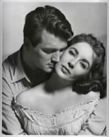 Rock-Hudson-and-Elizabeth-Taylor-Giant-classic-movies-17935205-611-768.jpg