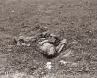 Dead Conferate Soldier Antietam Alexander Gardner.jpg