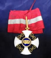 Order of the Crown of Italy.JPG